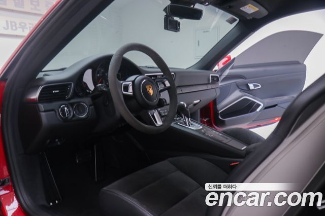 Porsche 911 Carrera 4 GTS 991 - фото 4