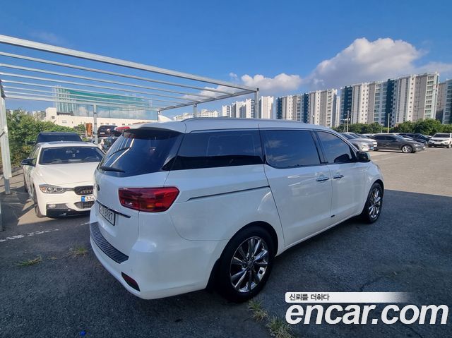 Kia Carnival Новый 9-Seater Noblesse - фото 4