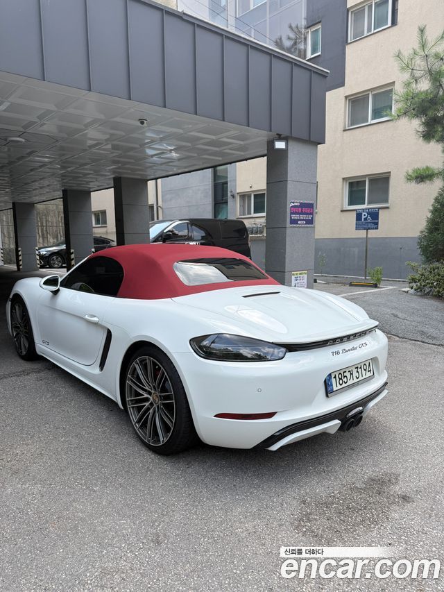 Porsche 718 Boxster 2.0 - фото 1