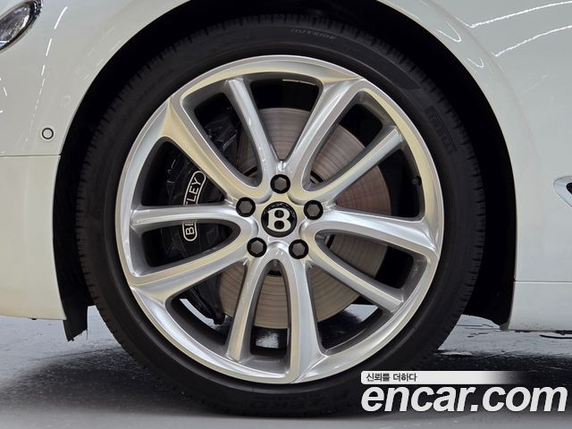 Bentley Continental GT 4.0 GT Azure - фото 4