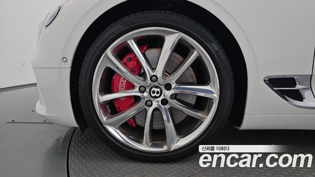 Bentley Continental GT 4.0 GT - фото 3