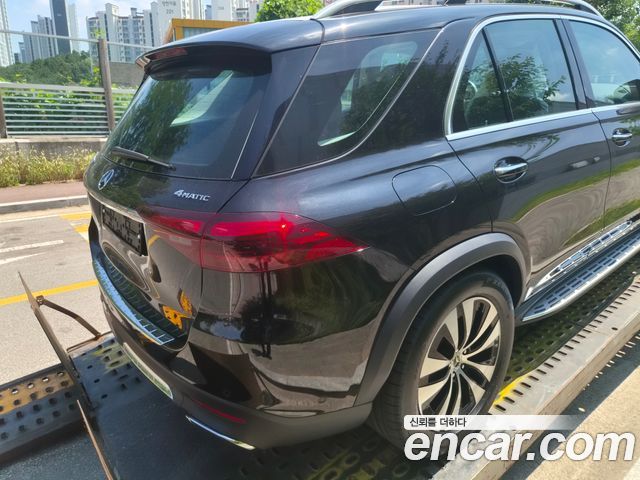 Mercedes-Benz GLE-Class W167 GLE300d 4MATIC - фото 3