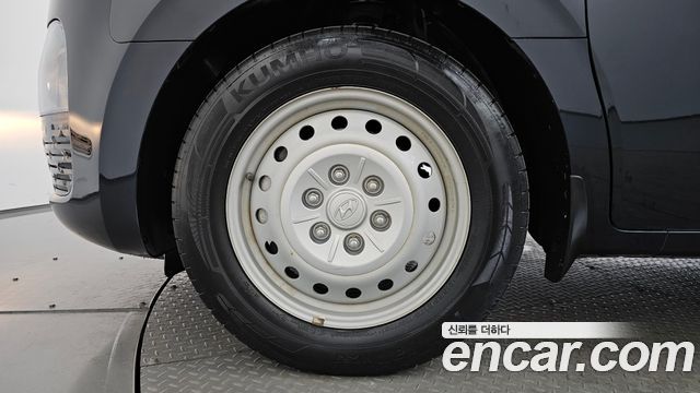 Hyundai Staria Cargo 5-Seater Smart - фото 3