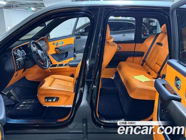 Rolls-Royce Cullinan 6.7 V12 - фото 1