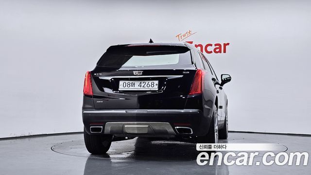 Cadillac XT5 3.6 Platinum - фото 3