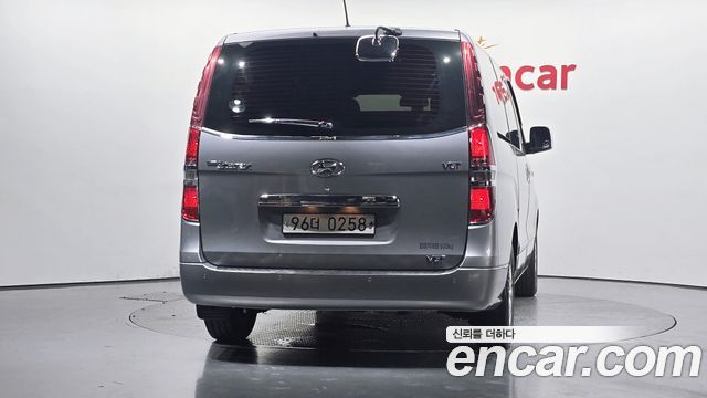 Hyundai Starex New Van 5-Seater Modern - фото 2