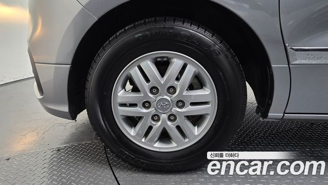 Hyundai Starex New Van 5-Seater Modern - фото 3