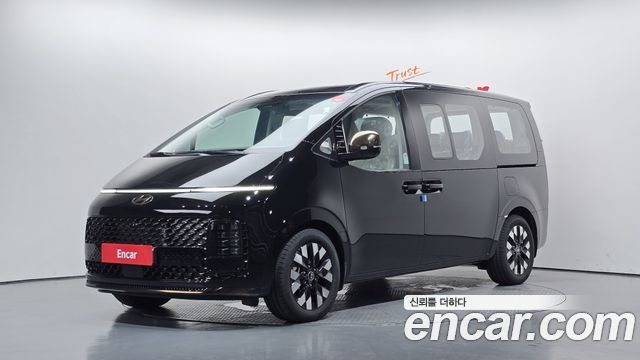 Hyundai Staria 4WD Lounge 7-Seater Inspiration - фото 0