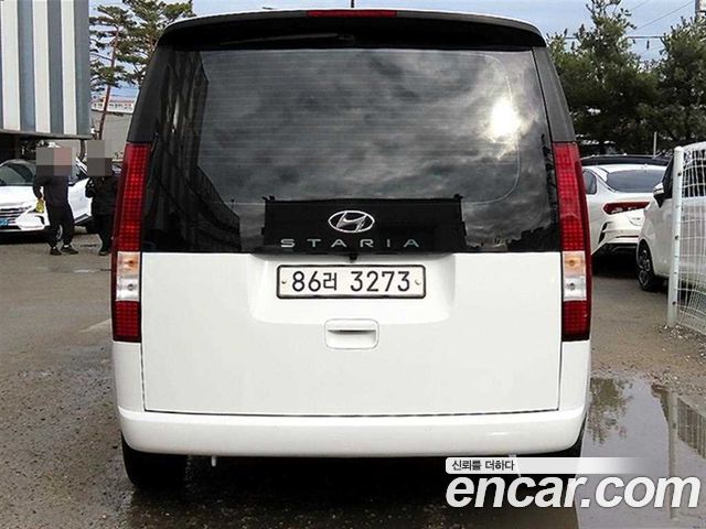 Hyundai Staria Cargo 3-Seater Modern - фото 3
