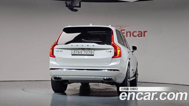 Volvo XC90 2-го поколения T6 Inscription - фото 2