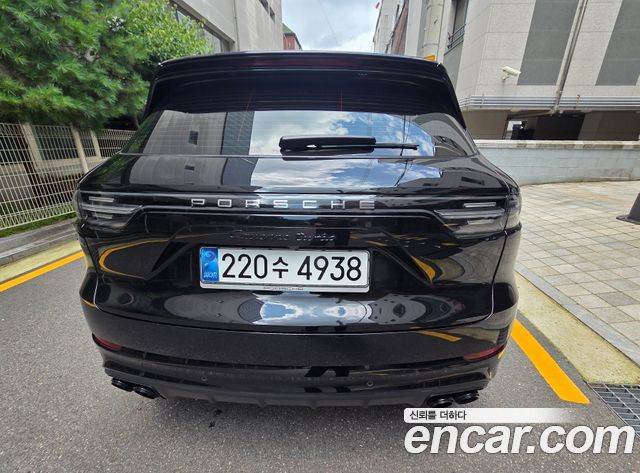 Porsche Cayenne PO536 4.0 Turbo - фото 1