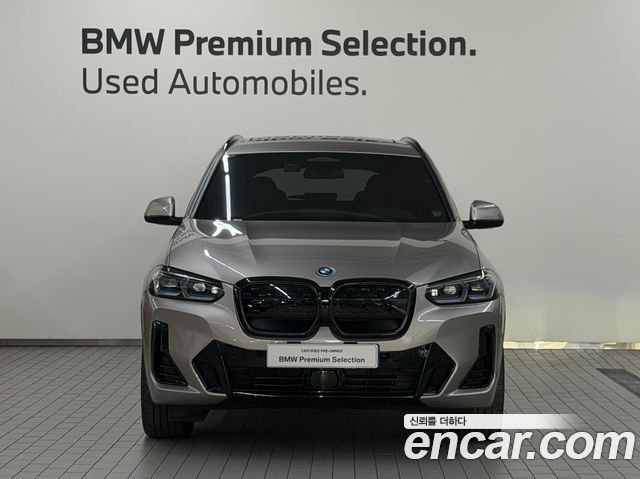 BMW iX3 M Sports - фото 1