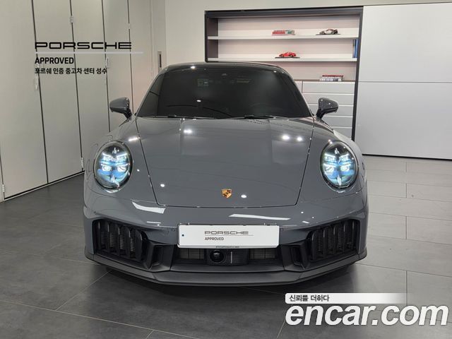 Porsche 911 Carrera 4 GTS - фото 2