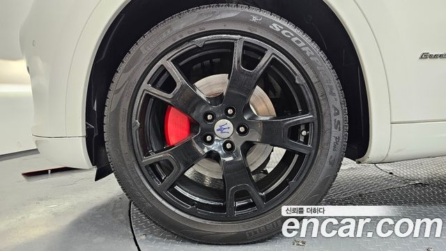 Maserati Levante 3.0 AWD GranSport - фото 4