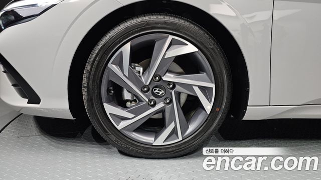 Hyundai Avante New CN7 1.6 Modern - фото 3