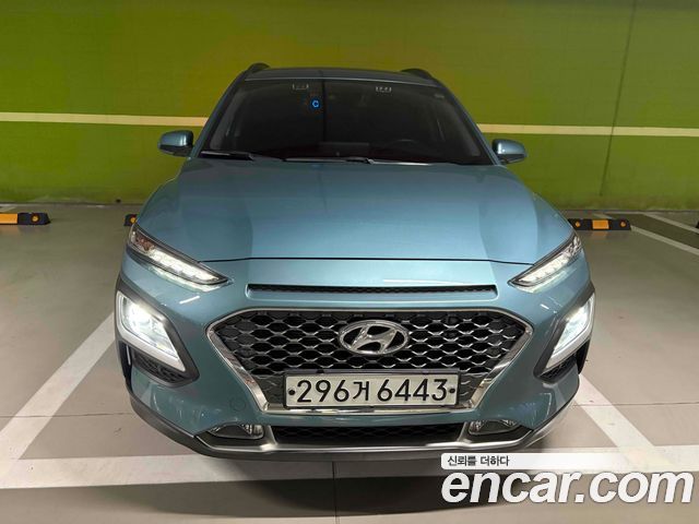 Hyundai Kona гибрид Premium Special - фото 0