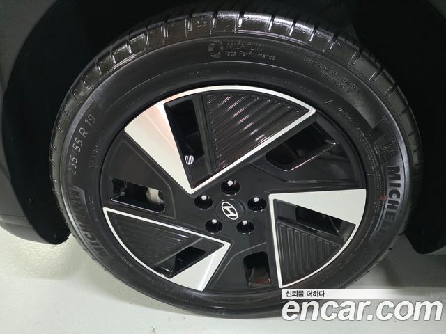 Hyundai Ioniq5 New Standard E-Value+ - фото 4