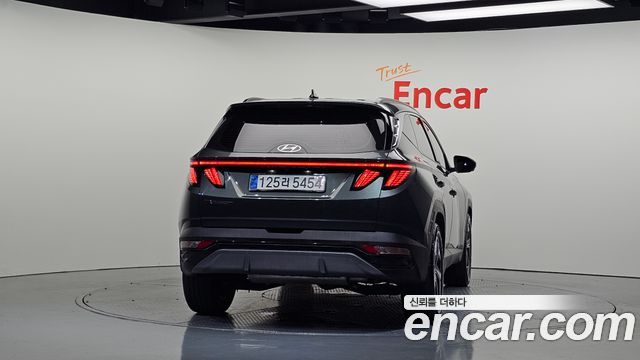 Hyundai Tucson NX4, гибрид Inspiration 2WD - фото 3