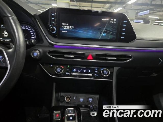 Hyundai Sonata DN8 2.0 Premium Plus - фото 3