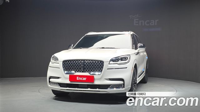 Lincoln Aviator 2-го поколения 3.0 Black Label AWD - фото 2
