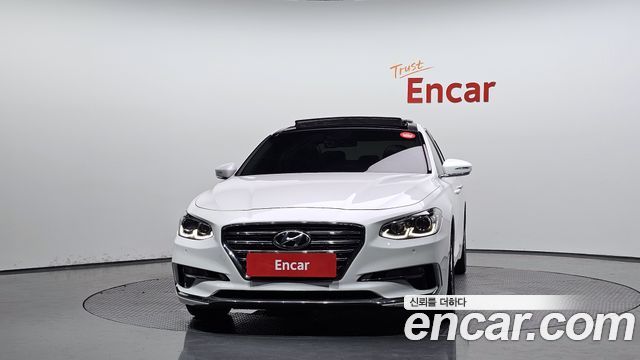 Hyundai Grandeur IG 3.0 LPi Modern (Rental Car) - фото 2