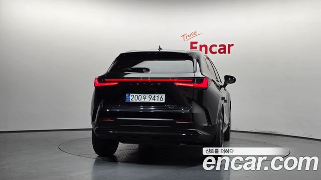Lexus NX 350h 2-го поколения Premium - фото 3