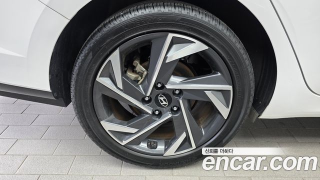 Hyundai Avante New CN7 1.6 Inspiration - фото 3