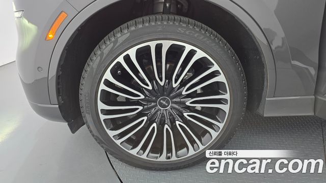 Lincoln Aviator 2-го поколения 3.0 Black Label AWD - фото 4