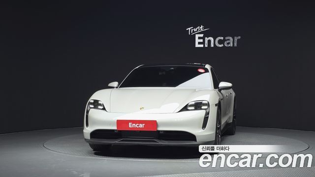 Porsche Taycan Base - фото 2