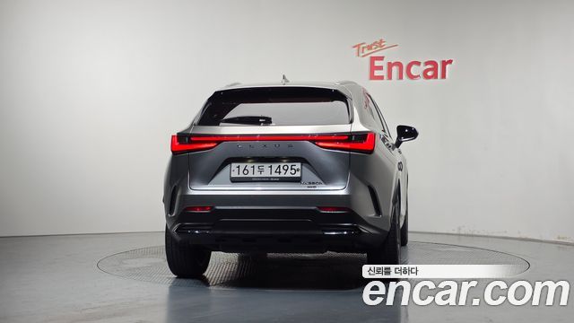 Lexus NX 350h 2-го поколения Premium - фото 3