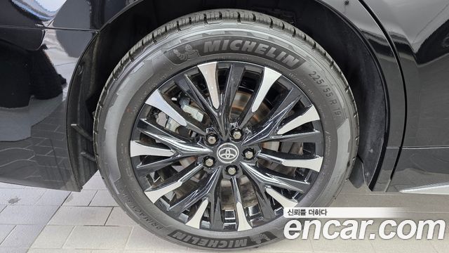 Toyota Alphard 4-го поколения 2.5 HEV Executive AWD - фото 4