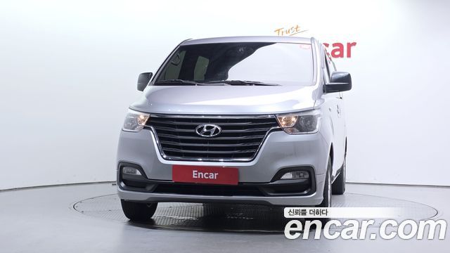 Hyundai Starex New Van 5-Seater Smart - фото 2