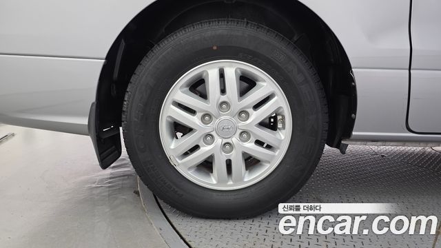 Hyundai Starex New Van 5-Seater Smart - фото 4