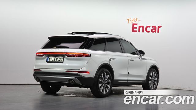 Lincoln Corsair 2.0 Reserve AWD - фото 1