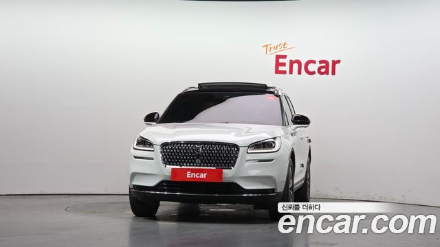 Lincoln Corsair 2.0 Reserve AWD - фото 2