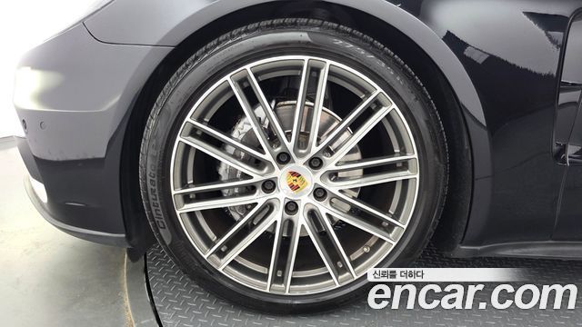 Porsche Panamera 3.0 AWD - фото 4