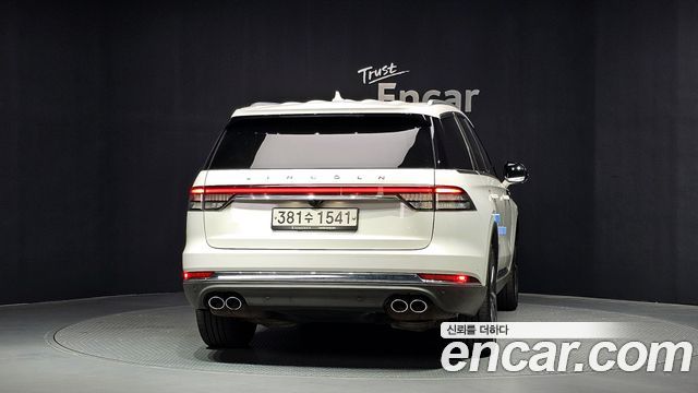 Lincoln Aviator 2-го поколения 3.0 Reserve AWD - фото 3