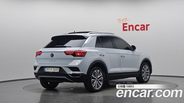 Volkswagen T-Roc 2.0 TDI Prestige - фото 0