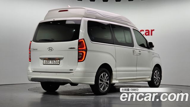 Hyundai Starex New 4WD Limousine - фото 1