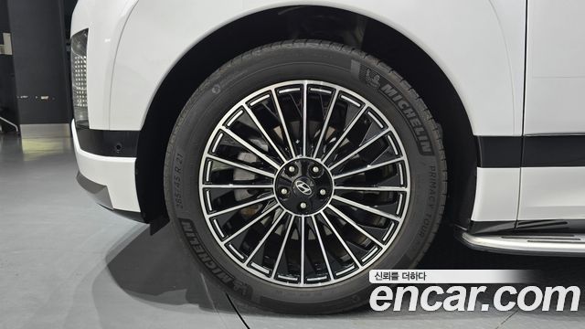Hyundai Ioniq9 Performance Type AWD 6-Seater Calligraphy - фото 4