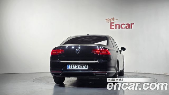 Volkswagen Passat B8 2.0 TDI Premium - фото 3