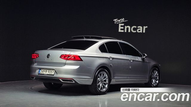 Volkswagen Passat B8 2.0 TDI Prestige - фото 1