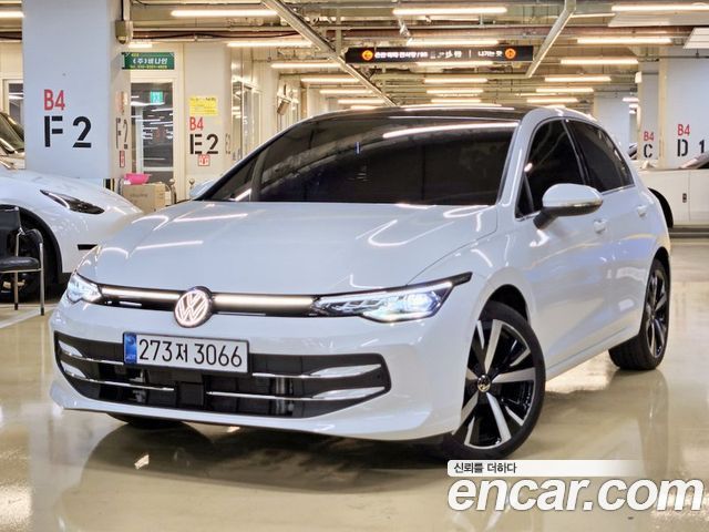 Volkswagen Golf 8-го поколения 2.0 TDI Prestige - фото 0
