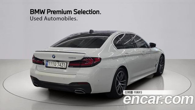 BMW 5 Series G30 520i M Sport - фото 1