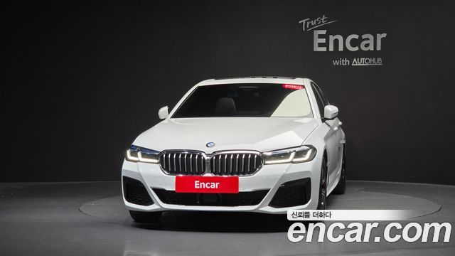 BMW 5 Series G30 530i xDrive M Sport Package - фото 1
