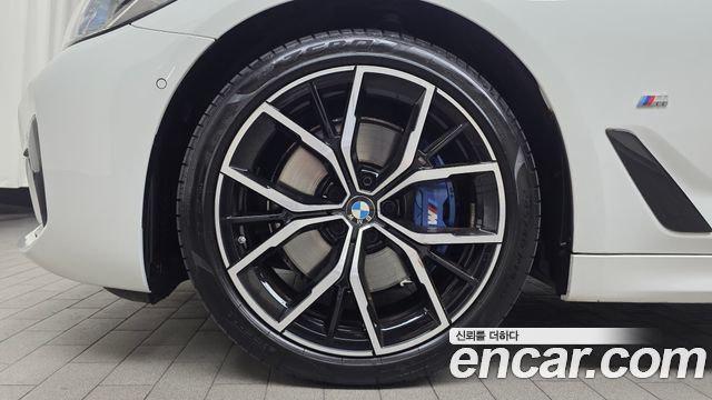 BMW 5 Series G30 530i xDrive M Sport Package - фото 3