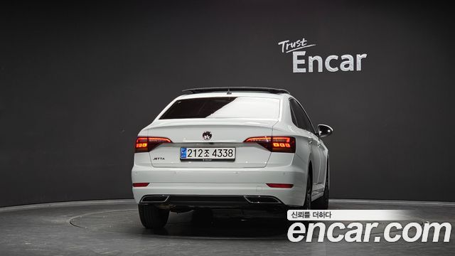 Volkswagen Jetta 7-го поколения 1.4 TSI Prestige - фото 3