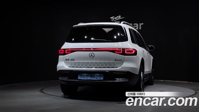 Mercedes-Benz EQB X243 EQB300 4MATIC - фото 3
