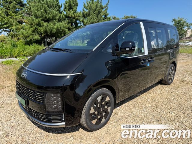 Hyundai Staria New HEV 1.6T Lounge 9-Seater Inspiration - фото 0