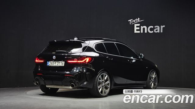 BMW 1 Series F40 M135i xDrive - фото 1